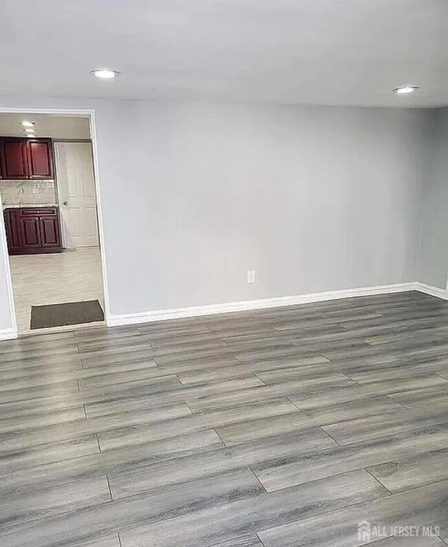 Photo - 14-16-16 Kearney St