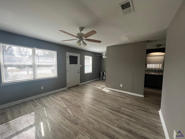 Photo - 116 Vickie Dr