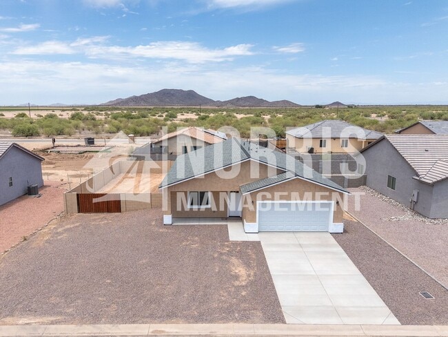 Photo - Beautiful Brand New Home with Block Wall