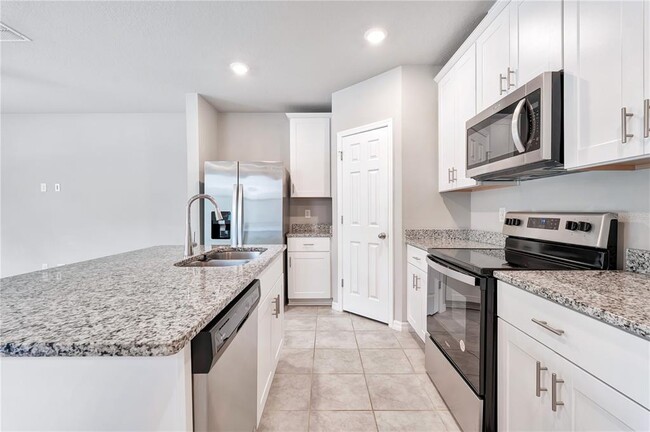 1562 Grand Rue Dr