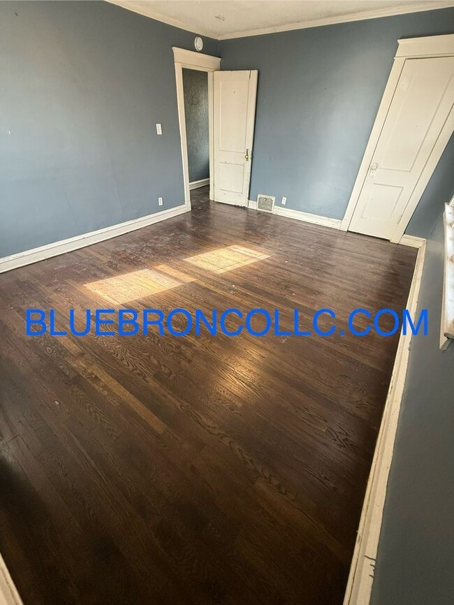 Photo - Must see beautiful house in northeast KC!