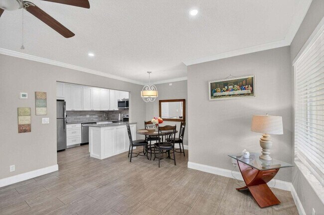Photo - 335 Pine Ridge Cir Unit A-2