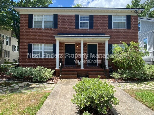 Building Photo - 1838 Cherry St Rental