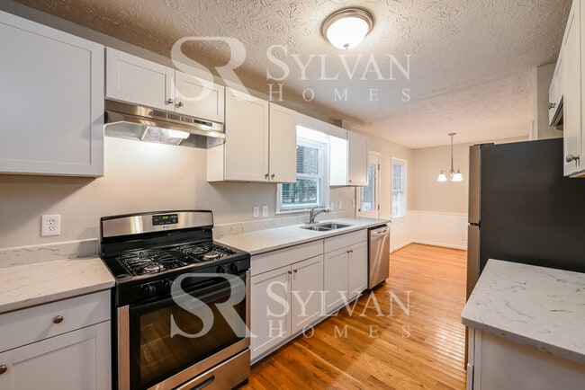Photo - Fall in love with this beautiful 3 bedroom...