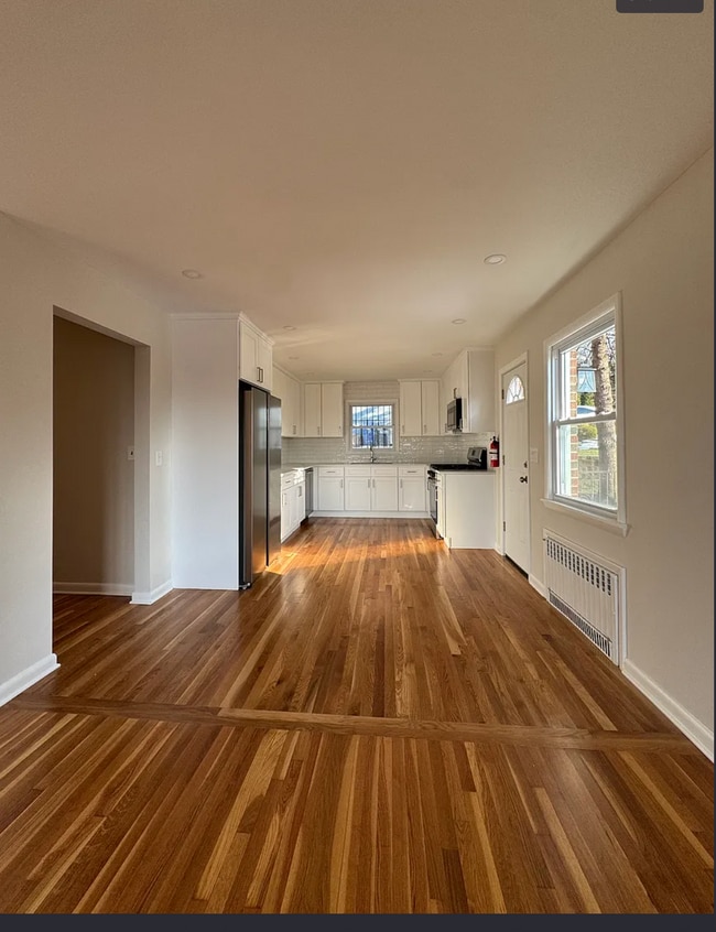 Photo - 639 Oakdene Ave Unit 1