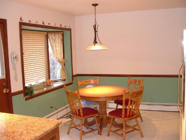 1330 Bonita Dr