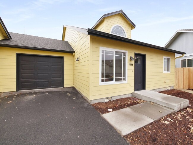 Building Photo - c1434 Unit 1436 Rental