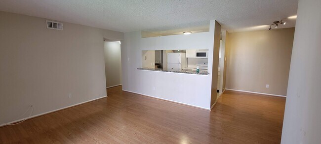 Living & Dinning area - 10450 SW 157th Ct Unit Kendall