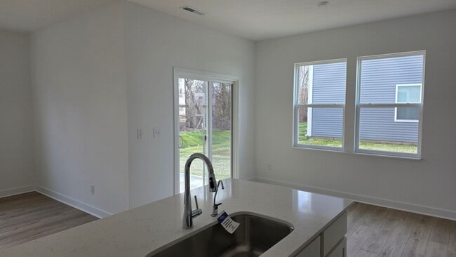 Photo - Charming 3BR Townhome in Cumberland