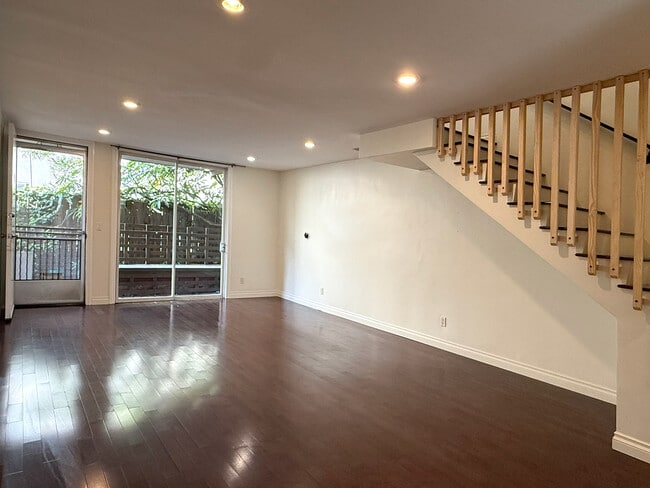 Photo - 11652 Chenault St