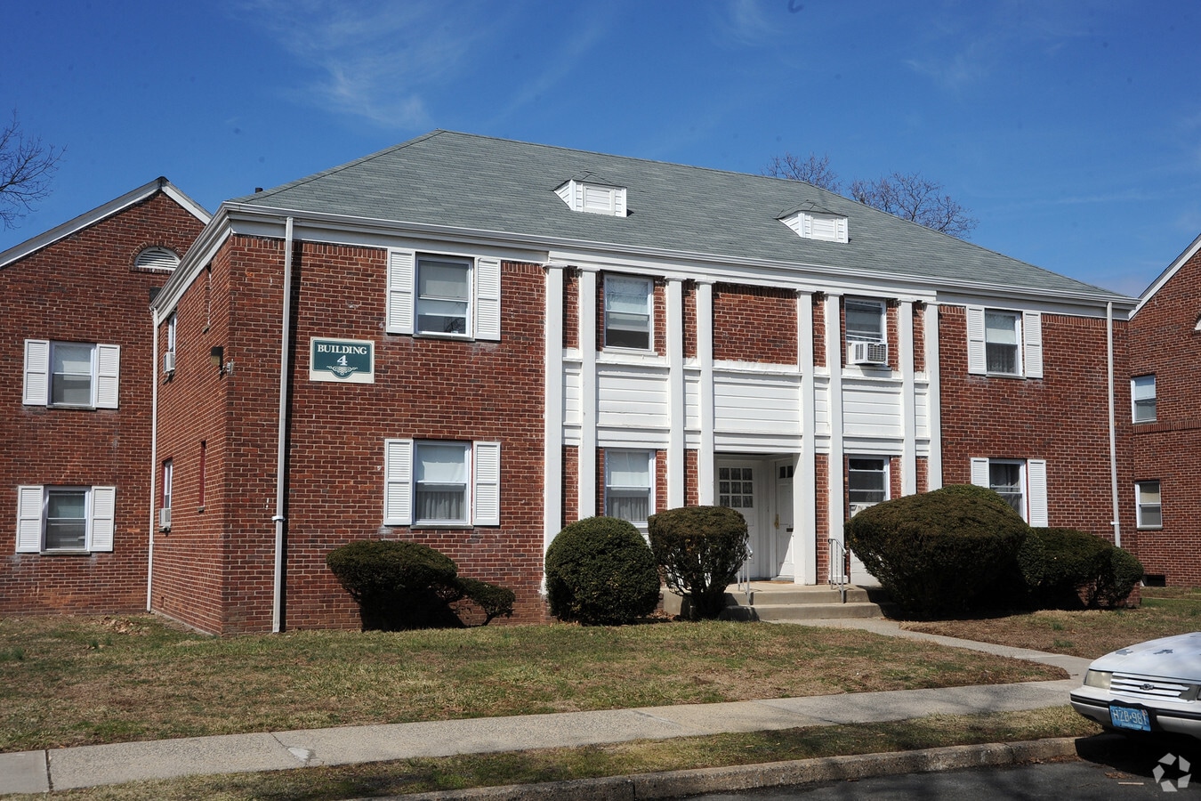 exterior - Redfield Village