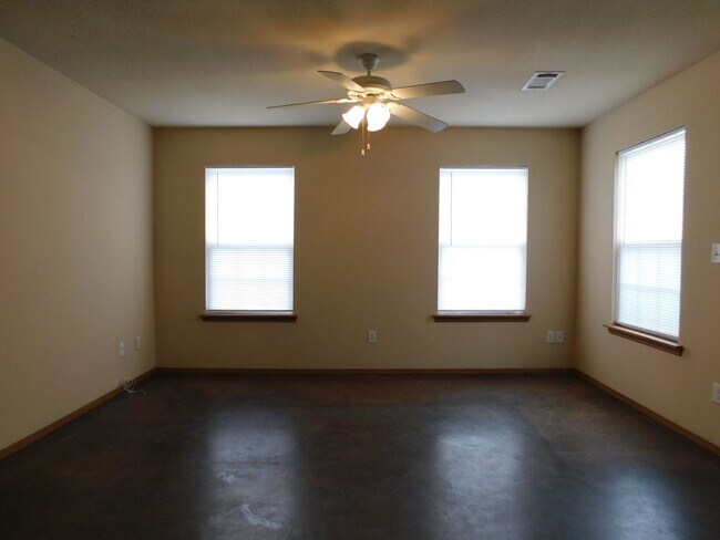 Photo - 1809 N N St
