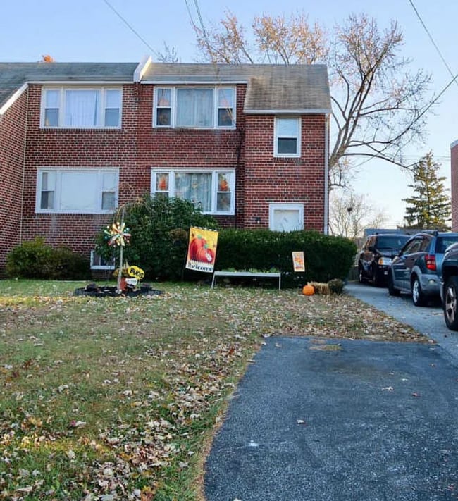 Building Photo - 534 Maryland Ave Unit 2nd Fl