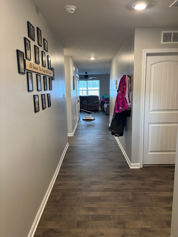 Photo - 1612 Liam Dr