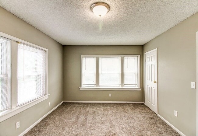 Interior Photo - Roanoke Court Apartments