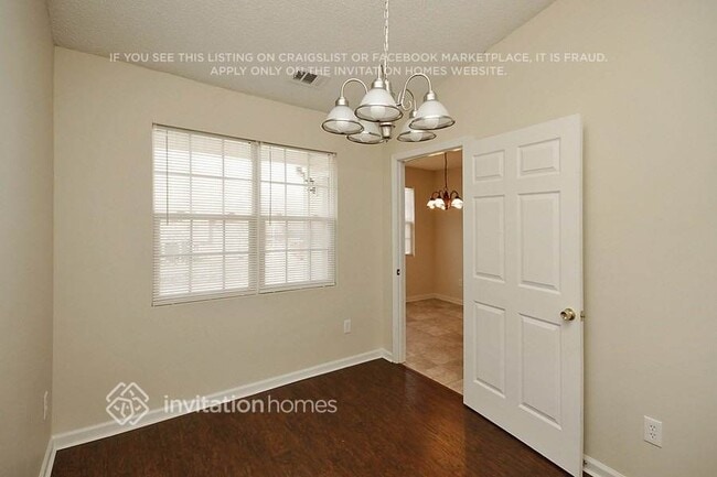 Photo - 211 Ashland Creek Ct