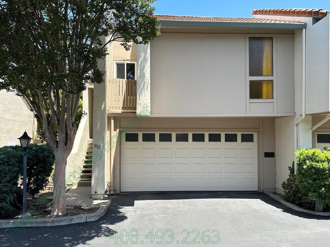 Building Photo - 802 Kingfisher Terrace