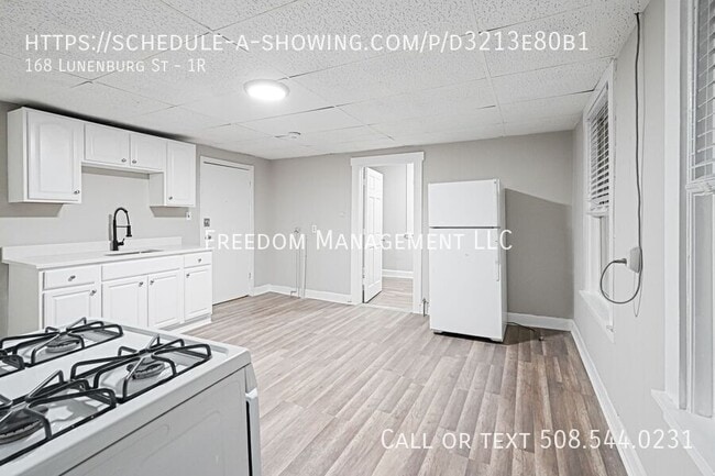 Photo - 168 Lunenburg St Unit 1R