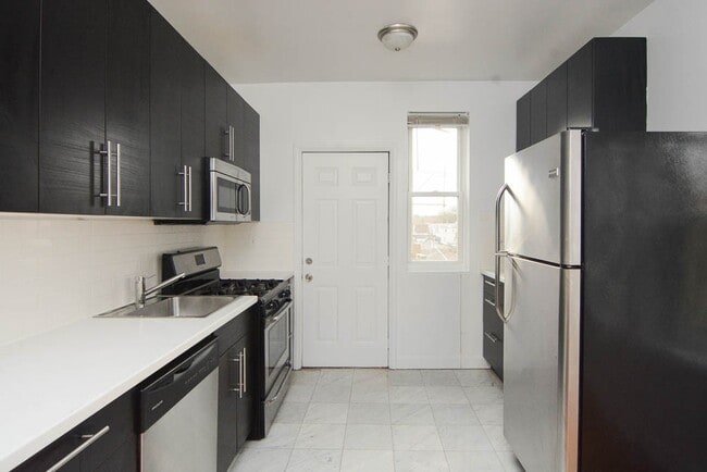 Photo - 2347 N Drake Ave Unit 4