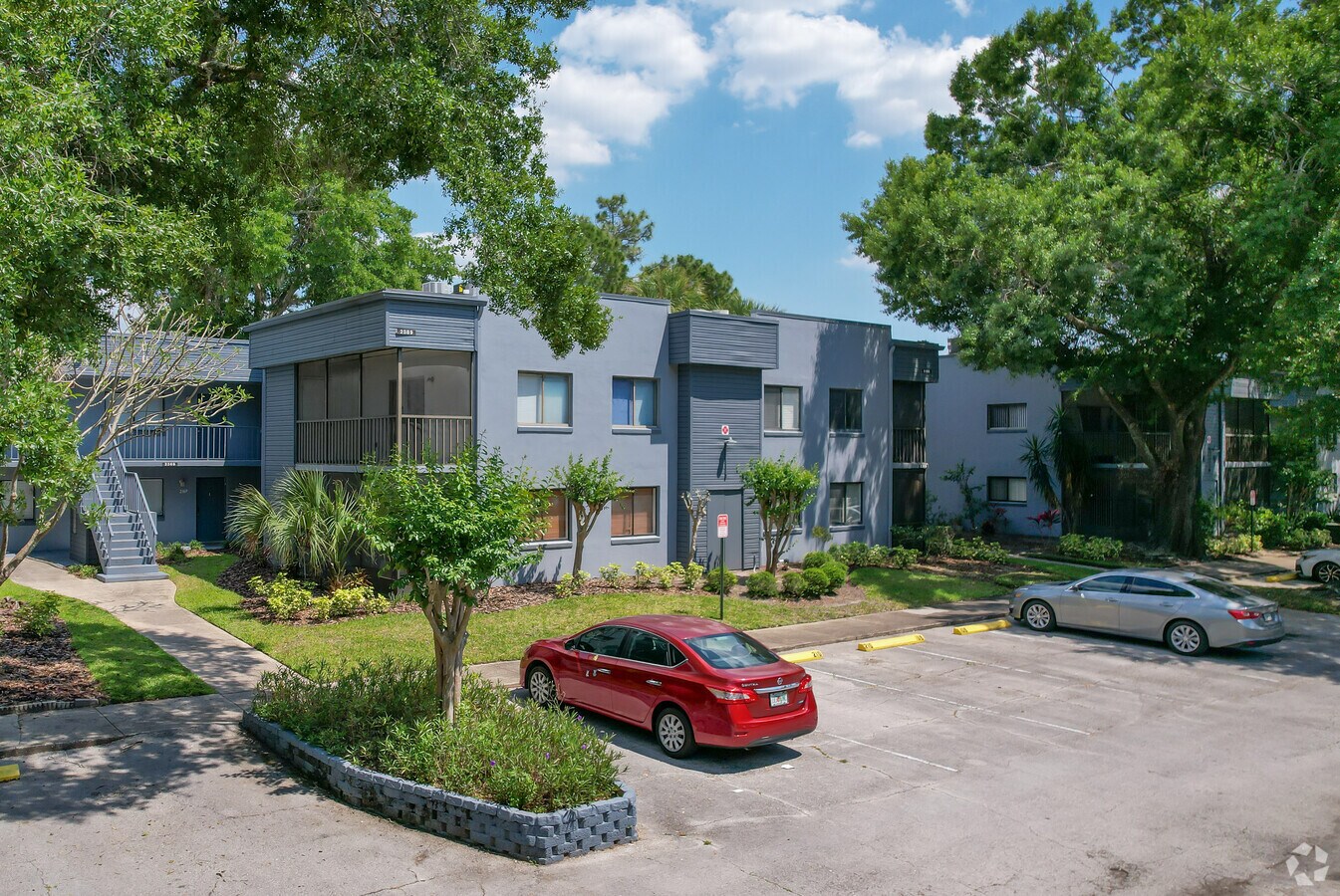 Photo - Lakeview Condominiums