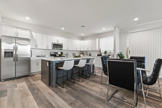 Photo - 500 S Soho Ln