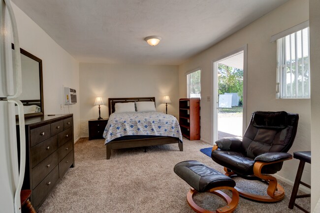 Photo - 68 Fairview Ave