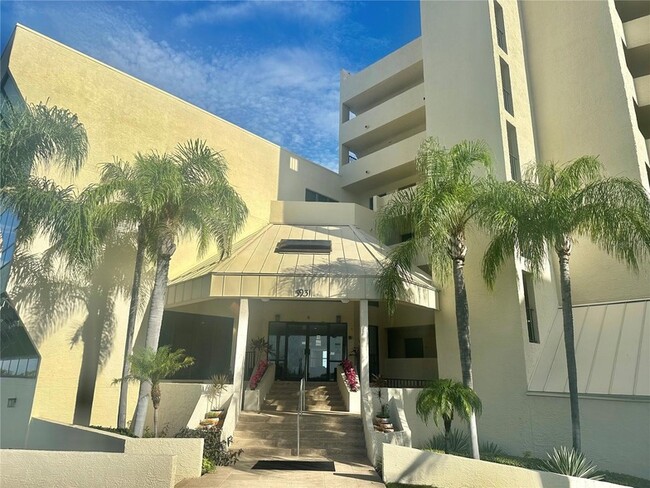 6009 Sea Ranch Dr Unit 704