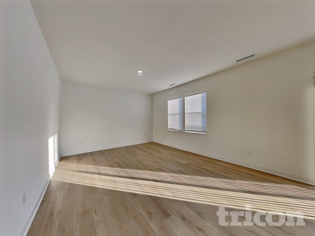 Photo - 11819 Moorfield Ln