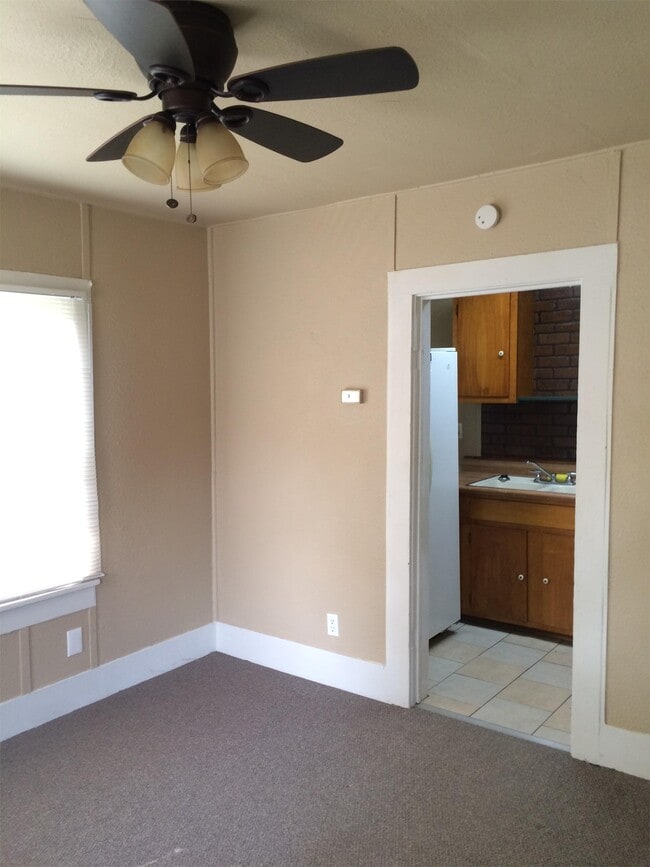 Photo - 4207 N Beaver Ave