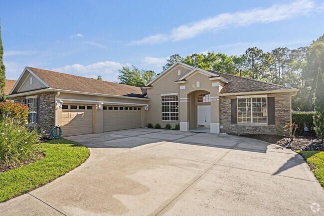 Building Photo - Gated Community Rental