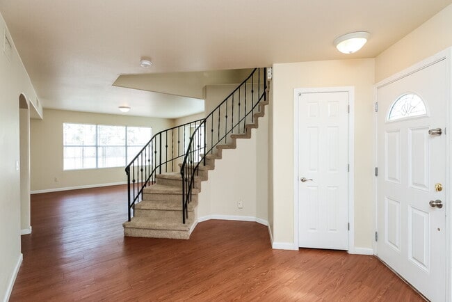 Photo - 3422 E Woodland Dr