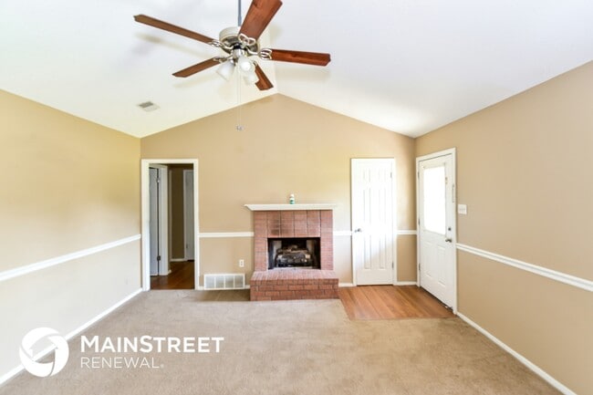 Photo - 7163 Layne Dr