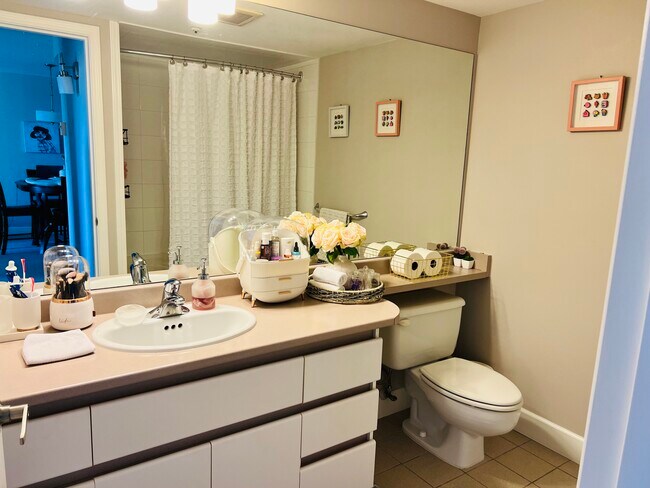 Photo - 602-13383 108 Avenue Unité 602