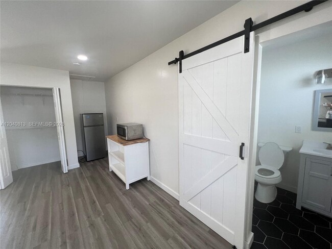 Photo - 1015 SW 4th Ave Unidad B
