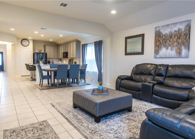 Photo - 3009 Armidale Dr