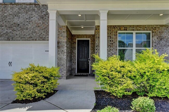 Photo - 3695 Andover St