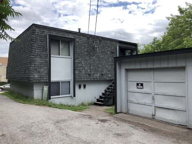 Photo - 229 S 21st Ave E Unit Lower