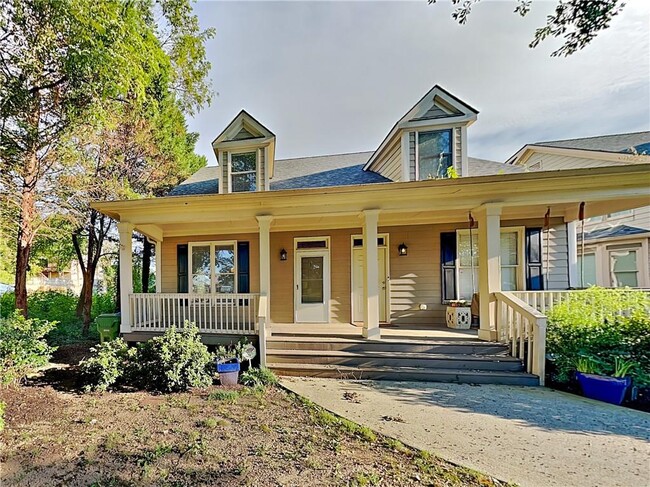 Building Photo - 1433 Carroll Dr NW Rental