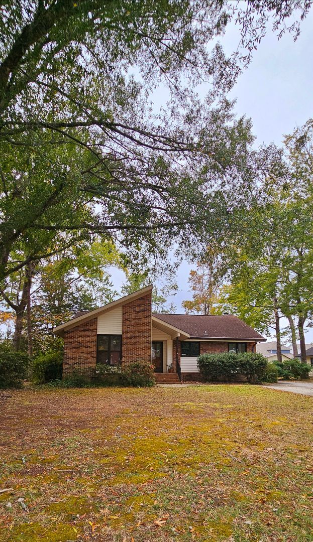 Photo - Charming & Spacious 3-Bed, 2-Bath Home in ...