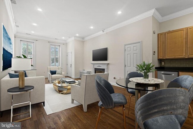 Photo - 1426 11th St NW Townhome