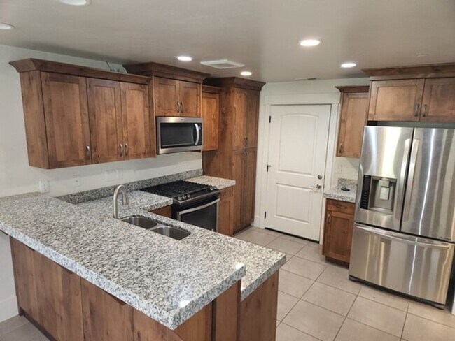 Photo - 13587 Hillclimb Ln
