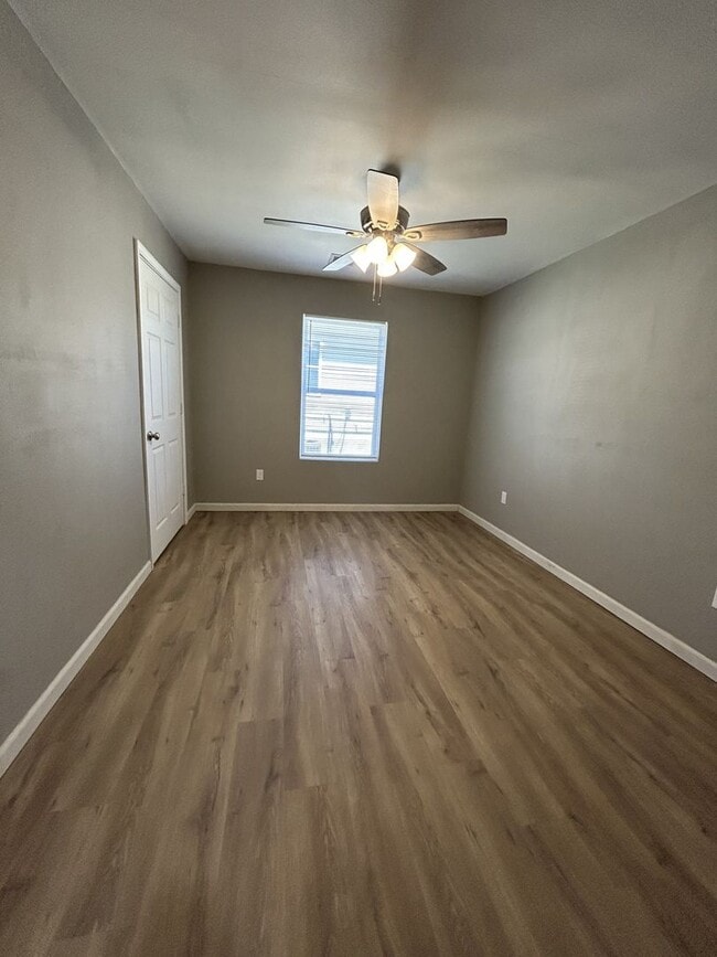 Photo - 712 Columbus St Unit 712 N Columbus -  A