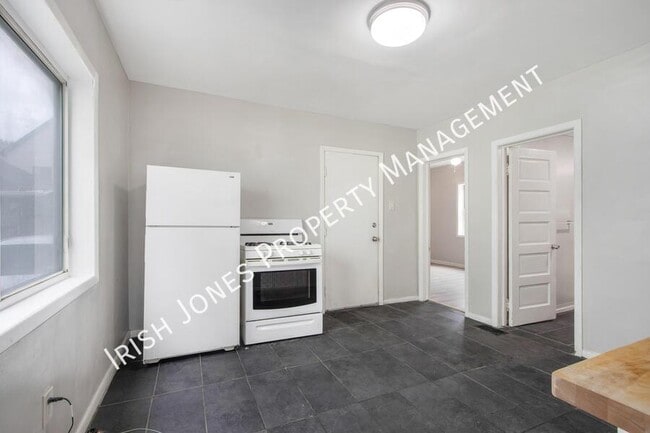 98 Edson St Unit 1
