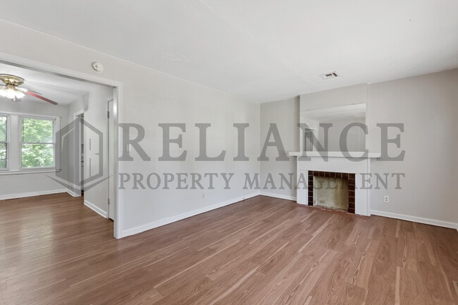 Photo - 709 S Pinecrest St
