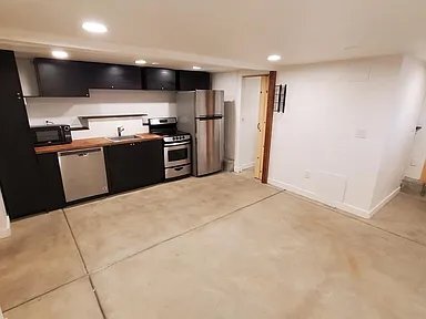 Photo - 403 23rd St Unit 11