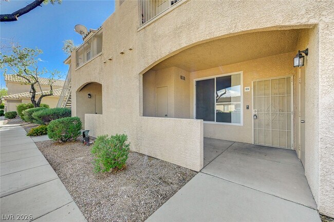 Building Photo - 1401 N Michael Way Unit 123