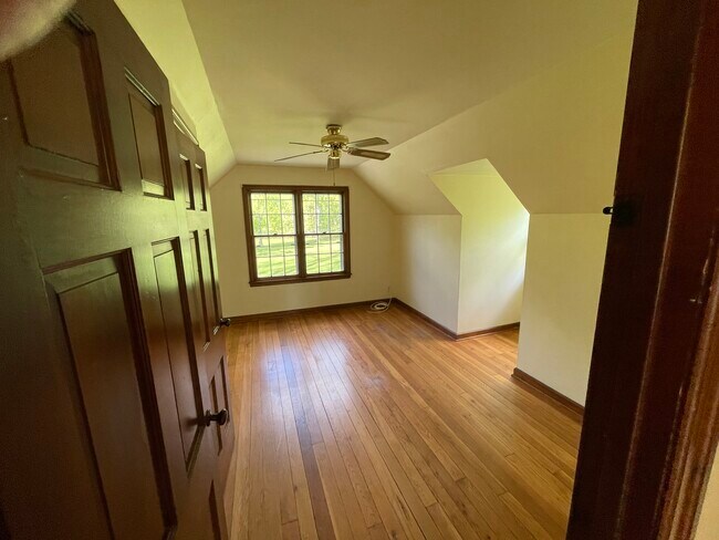 Photo - 2118 Jewett Rd House