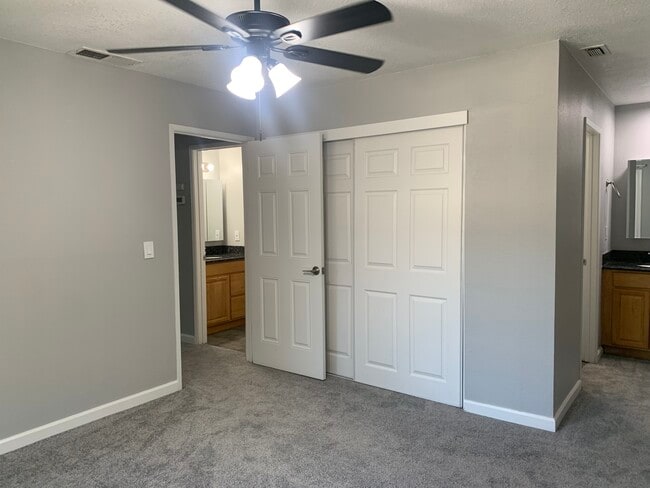 Photo - 6280 Havenside Dr