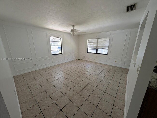 Photo - 915 Turtle Cove Ln Unit 0