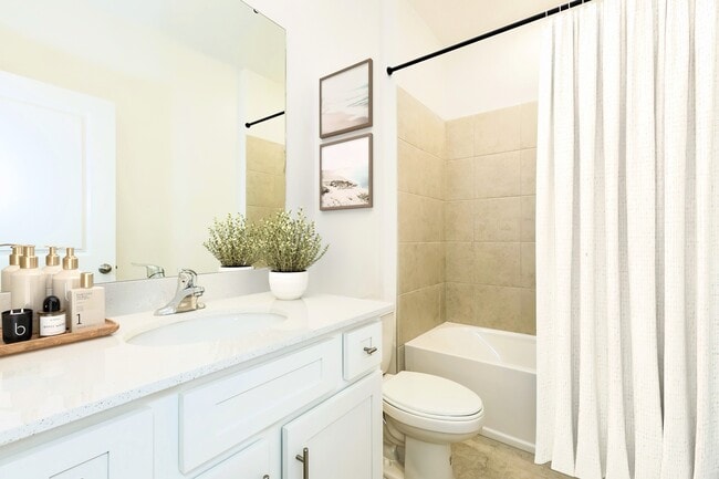 Photo - 1448 Tristar Dr